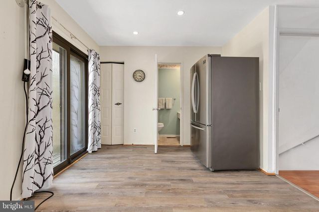 9507 FERN HOLLOW WAY, Montgomery Village, MD 20886