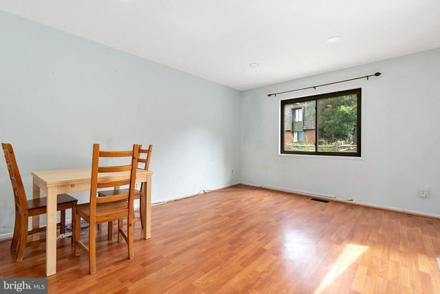 9507 FERN HOLLOW WAY, Montgomery Village, MD 20886