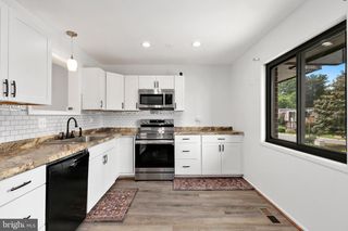 9507 FERN HOLLOW WAY, Montgomery Village, MD 20886