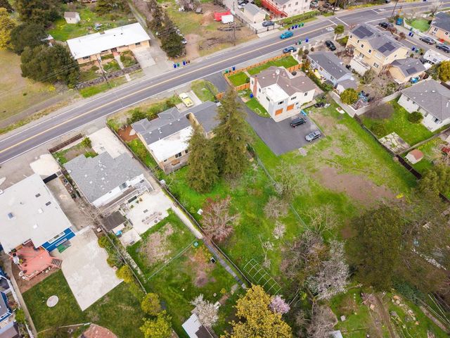 4800 Hilltop Dr, El Sobrante, CA 94803