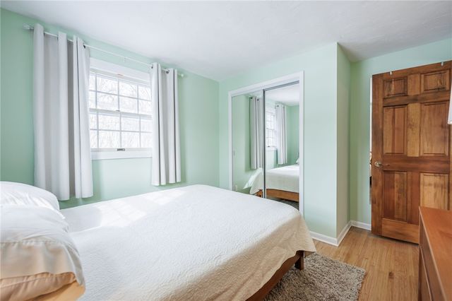 212 Creekwood Drive, Greece, NY 14626