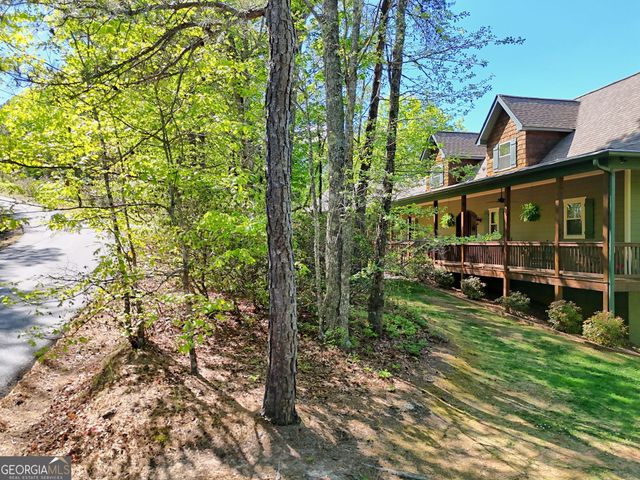 421 Hickory Nut Mtn, Tallulah Falls, GA 30573