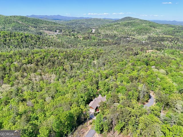 421 Hickory Nut Mtn, Tallulah Falls, GA 30573