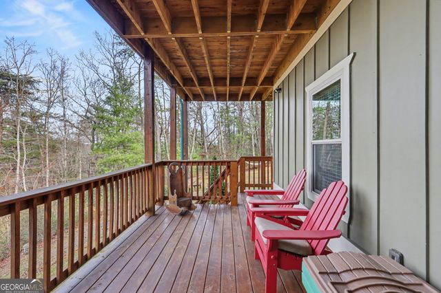 421 Hickory Nut Mtn, Tallulah Falls, GA 30573