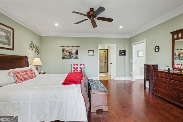 421 Hickory Nut Mtn, Tallulah Falls, GA 30573