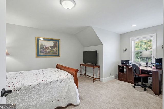 421 Hickory Nut Mtn, Tallulah Falls, GA 30573