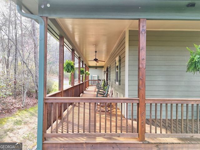 421 Hickory Nut Mtn, Tallulah Falls, GA 30573