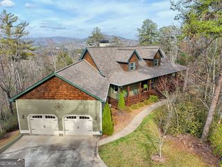 421 Hickory Nut Mtn, Tallulah Falls, GA 30573