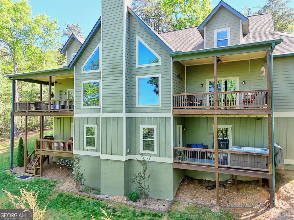 421 Hickory Nut Mtn, Tallulah Falls, GA 30573 — photo 2