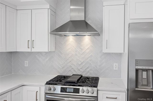 206 Devonshire Drive, New Hyde Park, NY 11040