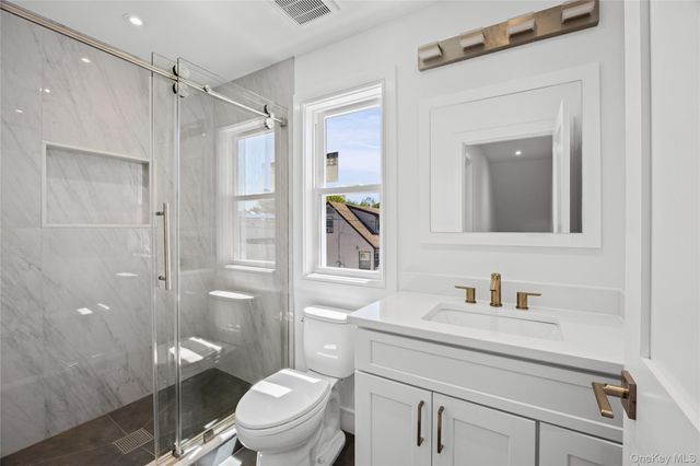 206 Devonshire Drive, New Hyde Park, NY 11040