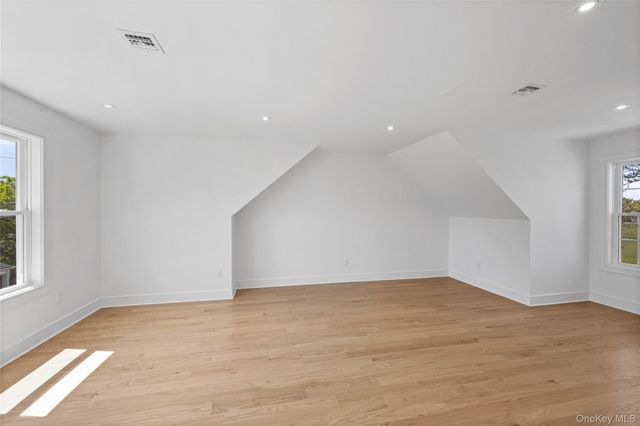 206 Devonshire Drive, New Hyde Park, NY 11040