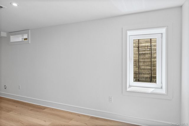 206 Devonshire Drive, New Hyde Park, NY 11040