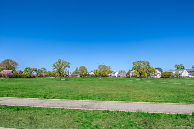 206 Devonshire Drive, New Hyde Park, NY 11040