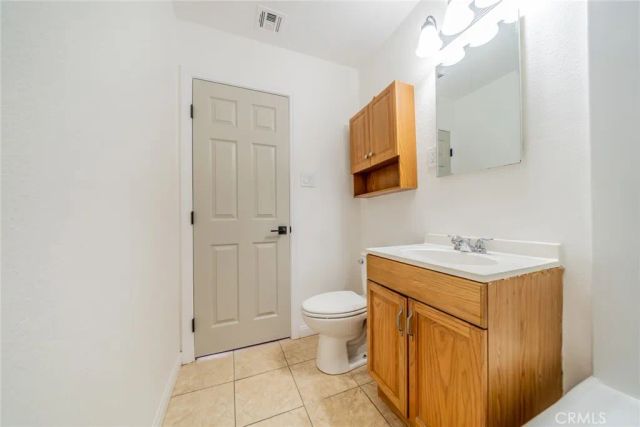 17058 E Edna, Covina, CA 91722