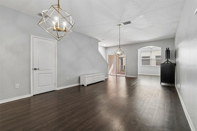 3566 HIGH HAMPTON CIRCLE, Tampa, FL 33610