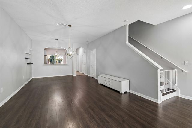 3566 HIGH HAMPTON CIRCLE, Tampa, FL 33610