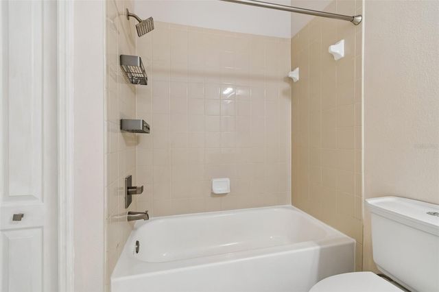 3566 HIGH HAMPTON CIRCLE, Tampa, FL 33610