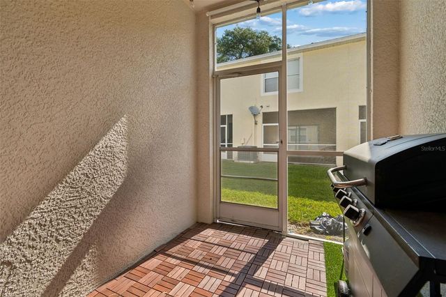 3566 HIGH HAMPTON CIRCLE, Tampa, FL 33610
