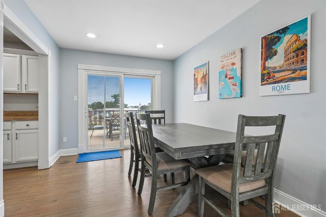 12 Woodland Road, Jamesburg, NJ 08831