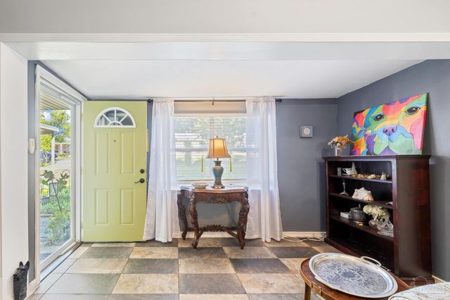 921 Lagoon Dr, Pensacola, FL 32505