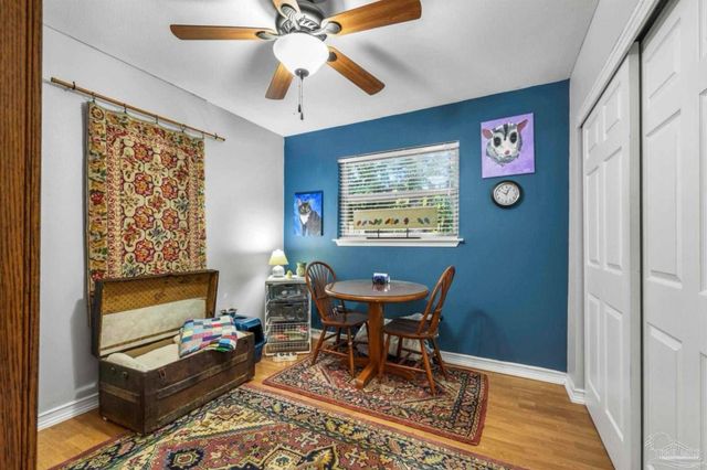 921 Lagoon Dr, Pensacola, FL 32505