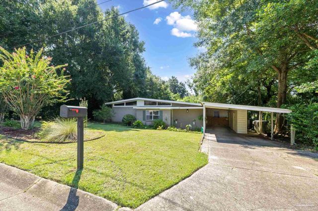 921 Lagoon Dr, Pensacola, FL 32505