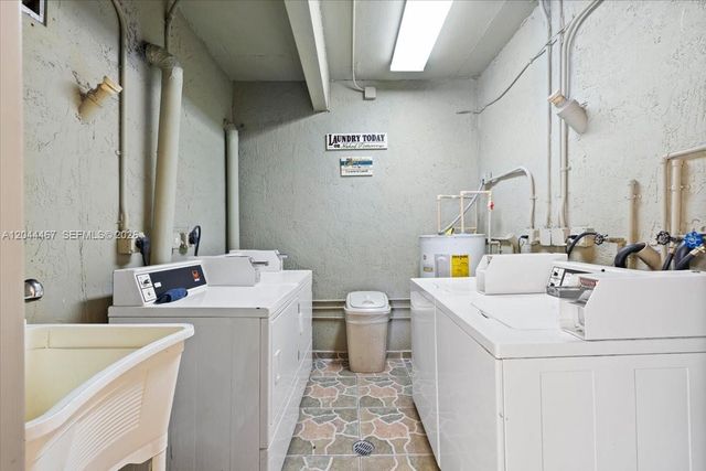 437 SW 7th Street 201, Miami, FL 33130