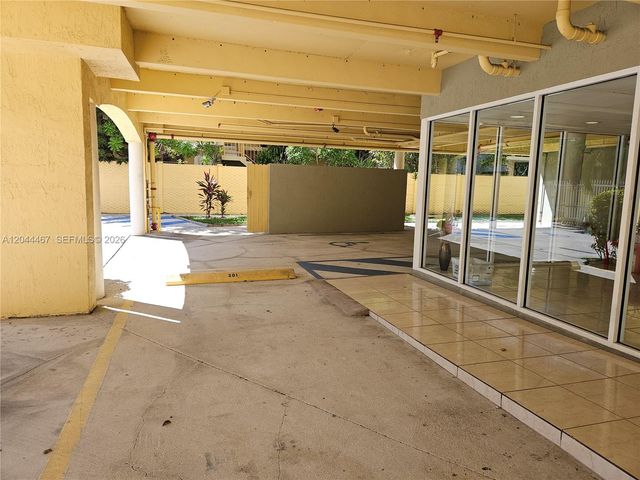 437 SW 7th Street 201, Miami, FL 33130