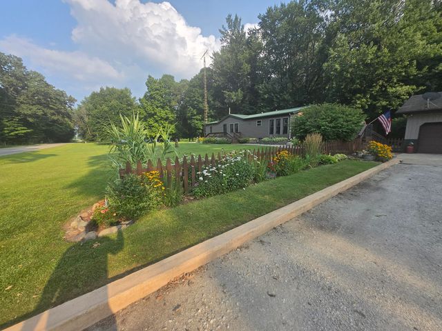 769 Kosmerick Road, Bronson, MI 49028