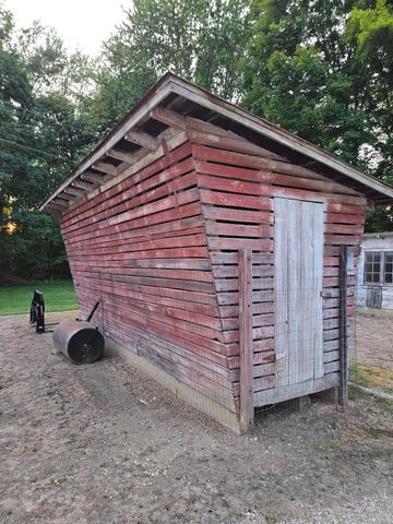 769 Kosmerick Road, Bronson, MI 49028