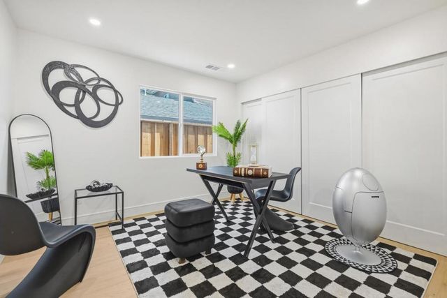 375 Stowell Avenue, Sunnyvale, CA 94085