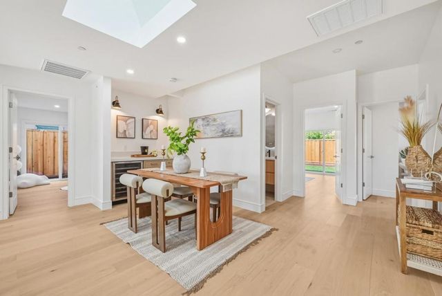 375 Stowell Avenue, Sunnyvale, CA 94085
