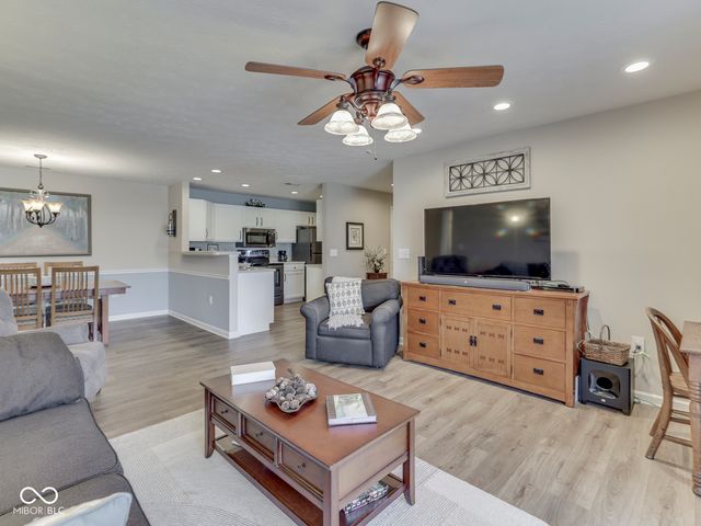 6519 Jade Stream Court 205, Indianapolis, IN 46237