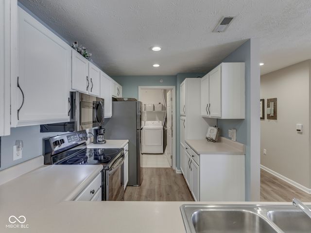 6519 Jade Stream Court 205, Indianapolis, IN 46237