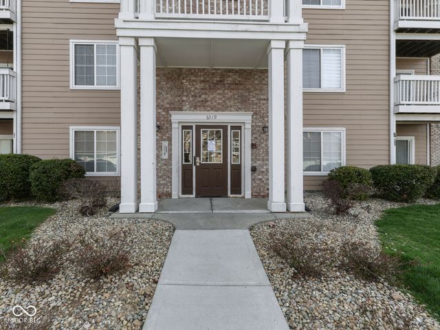 6519 Jade Stream Court 205, Indianapolis, IN 46237