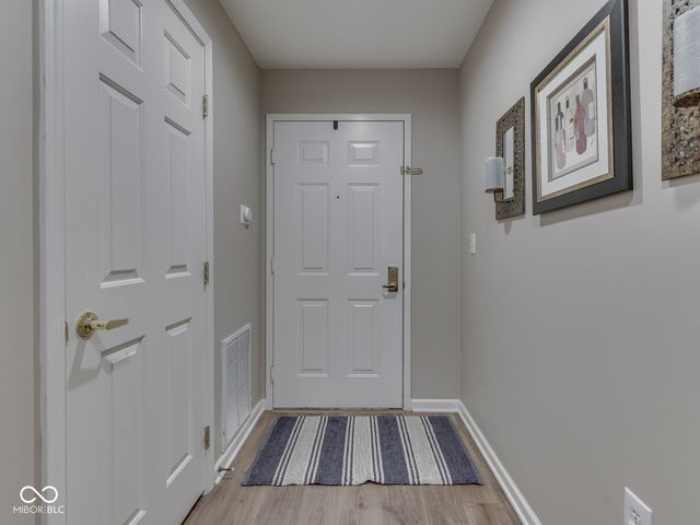 6519 Jade Stream Court 205, Indianapolis, IN 46237