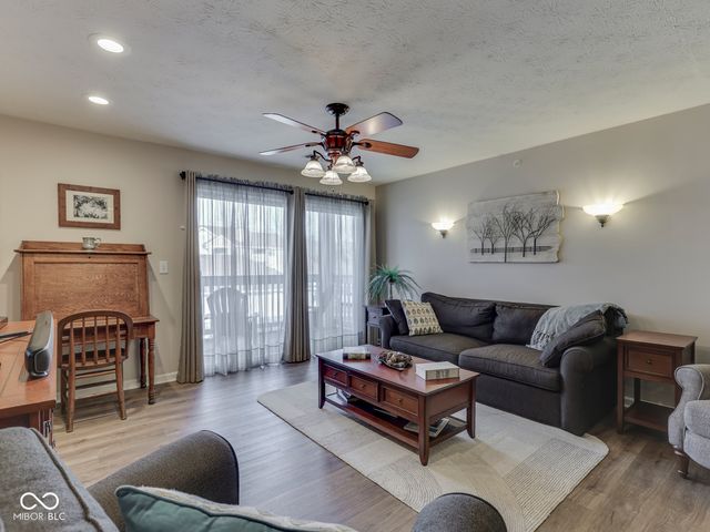 6519 Jade Stream Court 205, Indianapolis, IN 46237