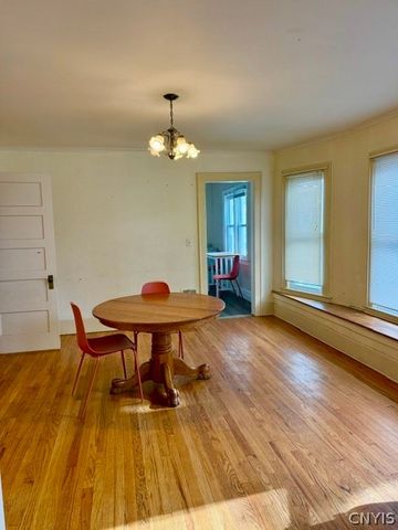 709 Clarendon Street 11, Syracuse, NY 13210