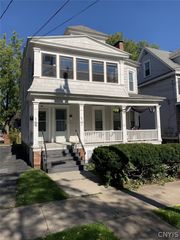 709 Clarendon Street 11, Syracuse, NY 13210