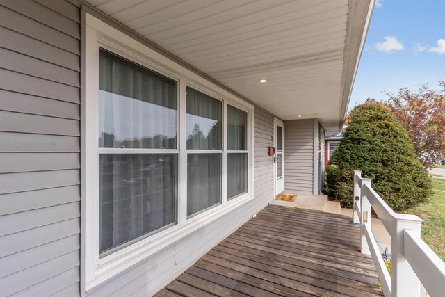 2624 Manor Street, Waterloo, IA 50702