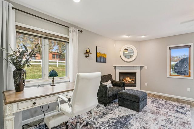 2624 Manor Street, Waterloo, IA 50702