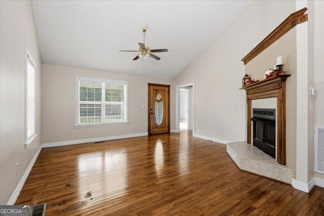 241 Graystone Pointe Drive, Macon, GA 31211