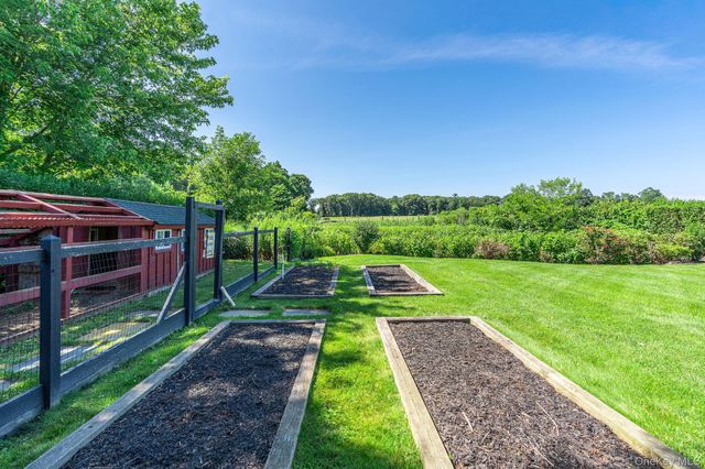 118 Peconic Bay Boulevard, Aquebogue, NY 11931