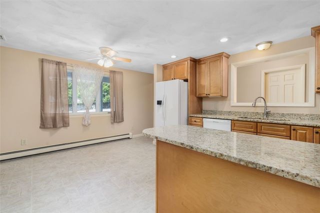 3 Cedar Path, Lincoln, RI 02865
