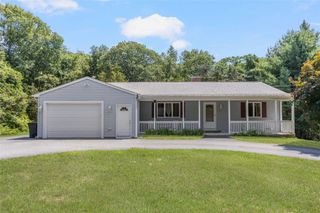 3 Cedar Path, Lincoln, RI 02865
