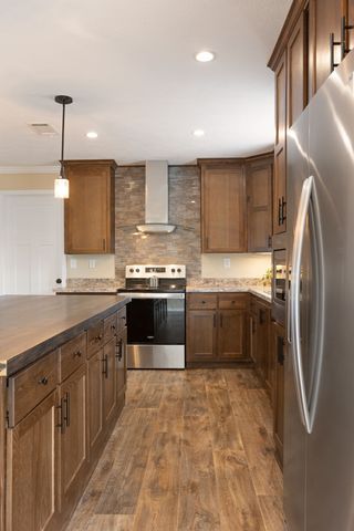 245 Henslee Rd, Shelbyville, TN 37160