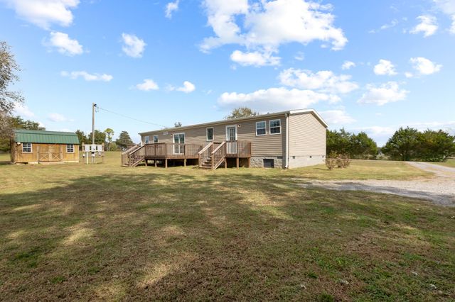 245 Henslee Rd, Shelbyville, TN 37160