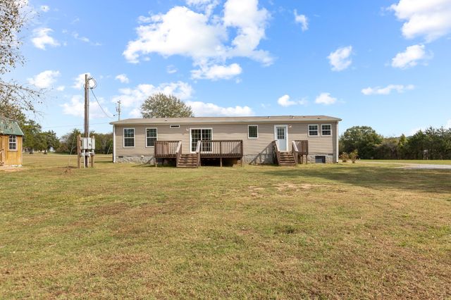 245 Henslee Rd, Shelbyville, TN 37160