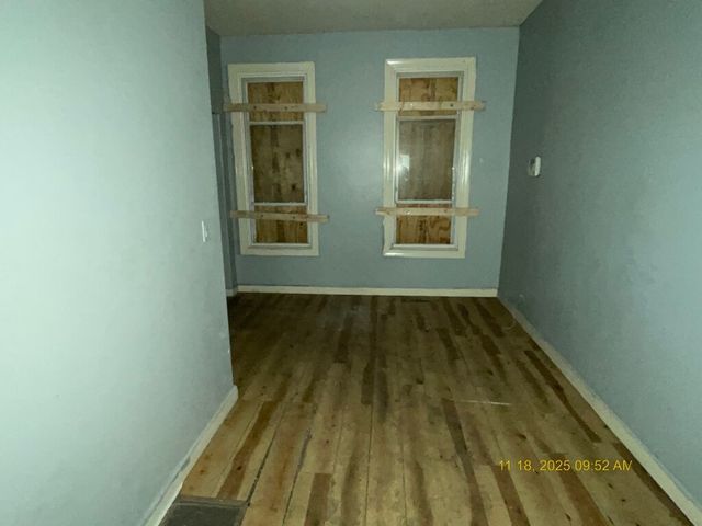 7356 S Champlain Avenue, Chicago, IL 60619